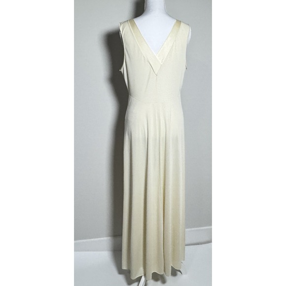Vtg Vanity Fair Ivory Nylon Nightgown Satin Trim Long Full Sweep Lingerie Sz 36 - Picture 2 of 11